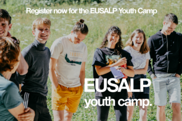 Inscription au camp d'été du Conseil des jeunes de la SUERA 